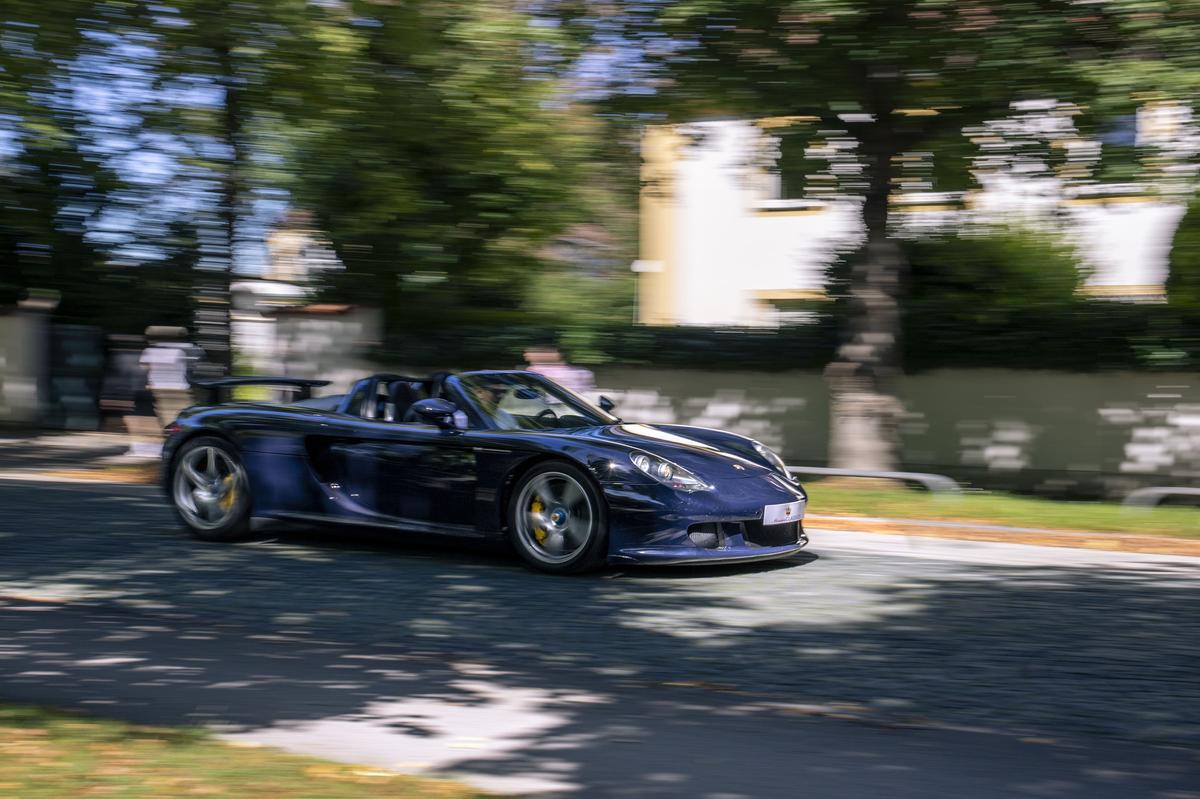 Carrera GT Meerblau - Bild 24